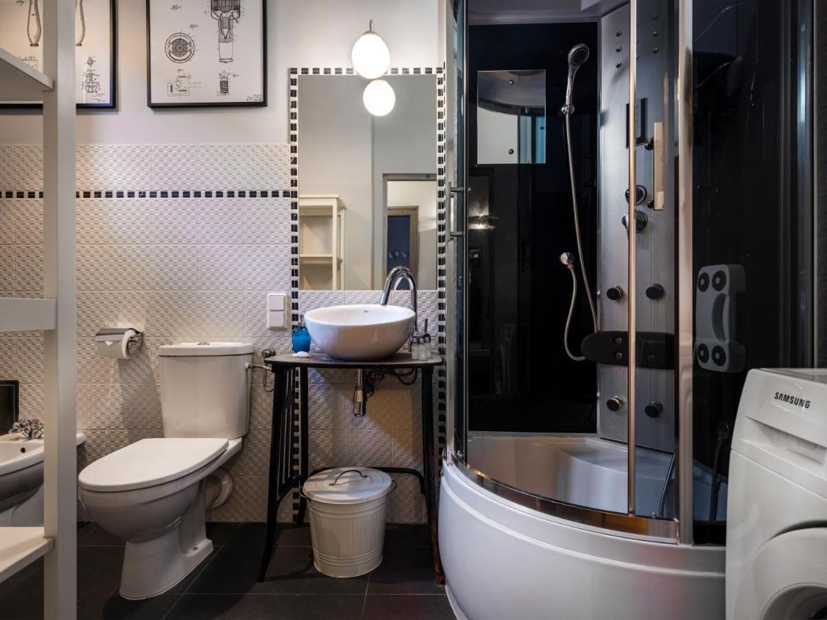 Cracwow Market Squere Apartment Krakow Bagian luar foto